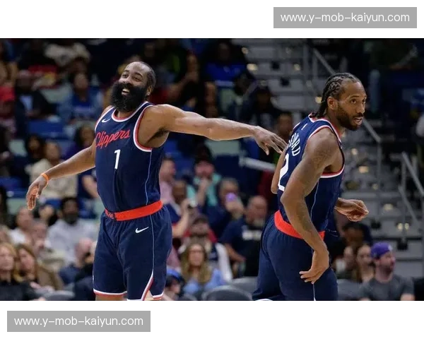 恩怨情仇下的巅峰博弈：为何“火箭vs快船录像”是篮球迷不可错过的战术宝典？